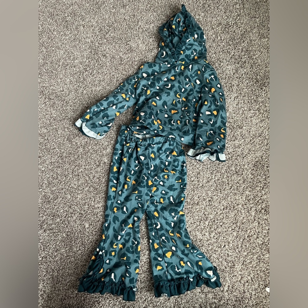 Leopard Print Kids set